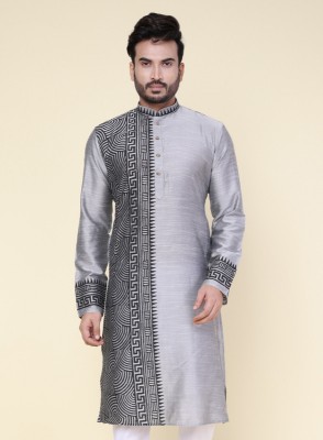 W & G Men Self Design Straight Kurta(Grey)