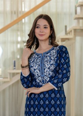 BKApparels Women Embroidered Straight Kurta(Blue)