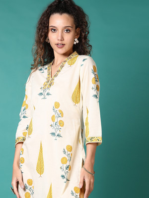 V-MART Women Printed A-line Kurta(Multicolor)