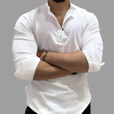 SHOOLIN Men Self Design Straight Kurta(White)
