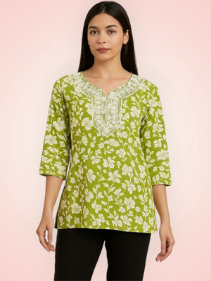 PP Clothing Women Embroidered Straight Kurta(Green)