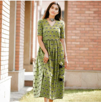 CHANDAFEB Women Floral Print A-line Kurta(Green)