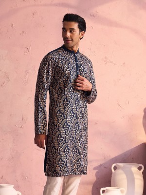 VASTRAMAY Men Embroidered, Embellished Straight Kurta(Blue)