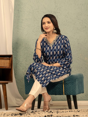 Blushwork Women Printed Straight Kurta(Dark Blue)