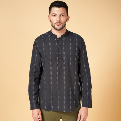 Indus Route by Pantaloons Men Self Design A-line Kurta(Black)