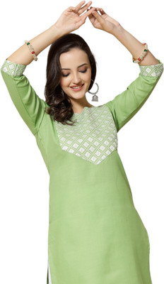 VINH FASHION Women Embroidered Straight Kurta(Green)