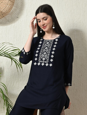 NAHIKO Women Embroidered Straight Kurta(Dark Blue)