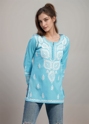 Estela Women Chikan Embroidery Straight Kurta(Blue)