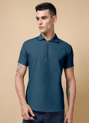 VTEXX Men Solid Straight Kurta(Blue)