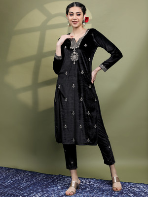 Vishudh Women Embroidered Straight Kurta(Black)