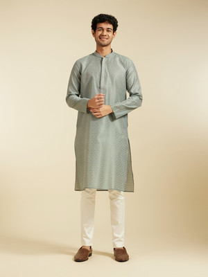 DIWAS by Manyavar Men Solid Straight Kurta(Green)