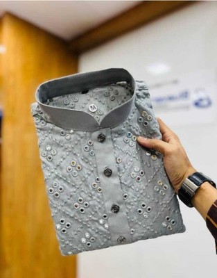 THE STUDIO Men Embellished Straight Kurta(Grey)