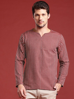 ANOUK Men Woven Design Straight Kurta(Maroon)