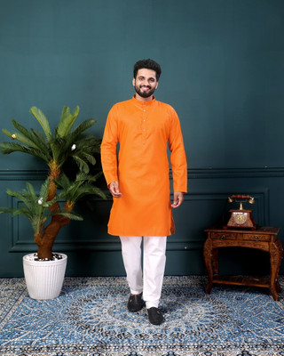 ORIFAB Men Solid Straight Kurta(Orange)