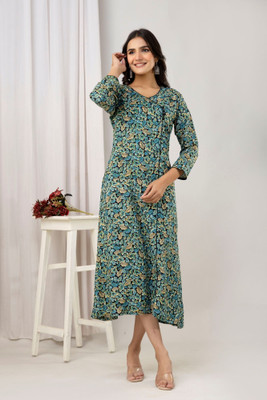 FebQ Women Floral Print Flared Kurta(Green)
