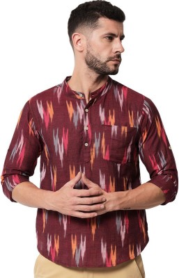 Vastraa Fusion Men Striped Straight Kurta(Purple)