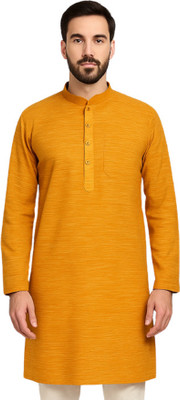 Tarannum Men Solid Straight Kurta(Yellow)