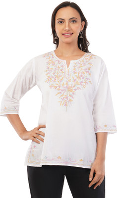 NewRKCollection Women Embroidered Straight Kurta(White, Multicolor)