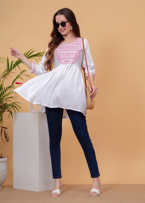 NEW4U Women Embroidered Flared Kurta(White)