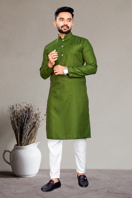 GalaxyZone Men Solid A-line Kurta(Green)