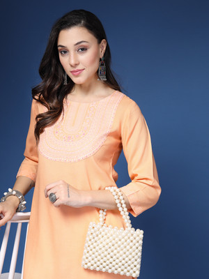Daevish Women Printed Straight Kurta(Orange)