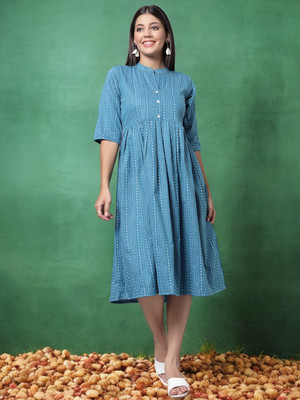VIMCOTT Women Striped A-line Kurta(Multicolor)