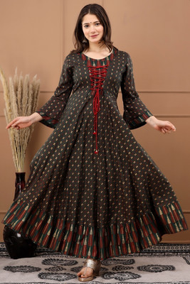 Sinyaar Anarkali Gown(Multicolor)