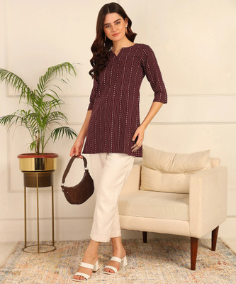 DSK STUDIO Women Striped Straight Kurta(Maroon)