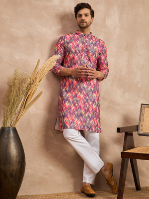 House of Pataudi Men Printed Straight Kurta(Red)