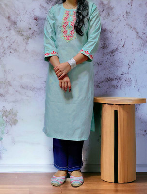 ATCreation Women Embroidered Straight Kurta(Green)