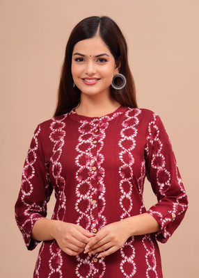 FANCIFY Women Floral Print Straight Kurta(Maroon)