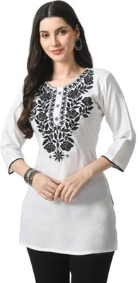 MILLIONS CHOICE STORE Women Embroidered Straight Kurta(White)