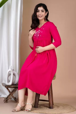 Priyas Creation Women Printed Flared Kurta(Pink)