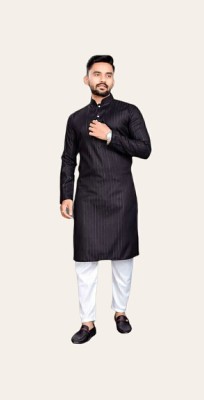 Shivgarmets Men Solid Straight Kurta(Black)