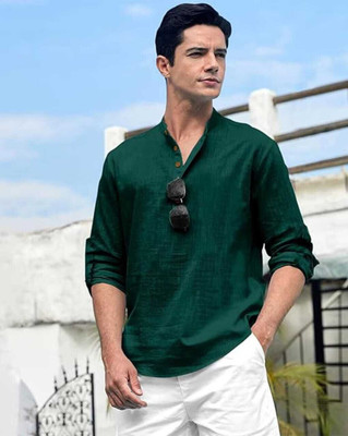 CHIRASVI Men Solid Straight Kurta(Green)