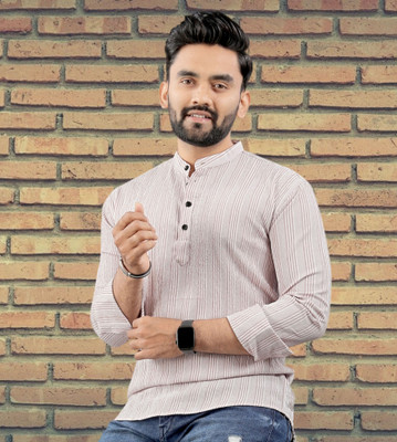 SHAJARA Men Striped Straight Kurta(Purple)