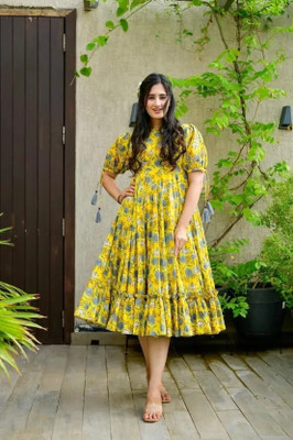 Aimca Women Floral Print Anarkali Kurta(Yellow)