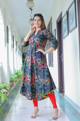 Yash Gallery Women Printed Anarkali Kurta(Black)