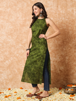 HouseOfCommon Women Bandhani Straight Kurta(Green)