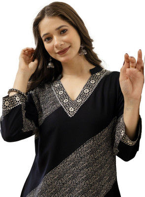 Dressar Women Floral Print, Colorblock Straight Kurta(Black)