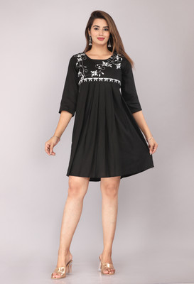 MUHAL Women Polka Print A-line Kurta(Black)