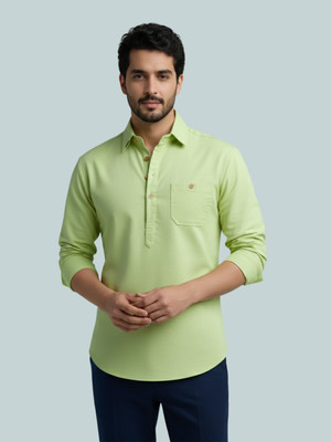 Vida Loca Men Solid A-line Kurta(Green)