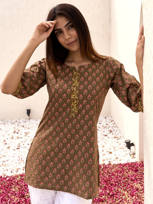 LIBAS Women Printed Straight Kurta(Green)