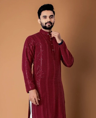 TRANDTIDE Men Embroidered Straight Kurta(Maroon)