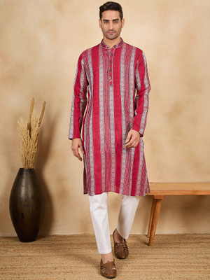 House of Pataudi Men Striped Straight Kurta(Maroon)