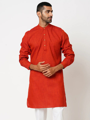 Indivisual Men Solid A-line Kurta(Red)