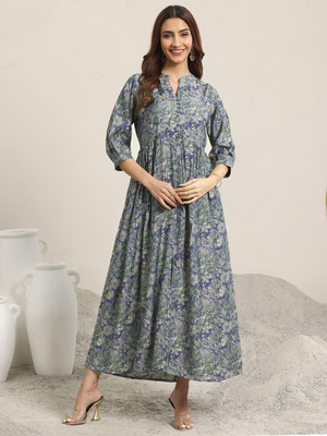 LIBAS Women Floral Print Straight Kurta(Blue)