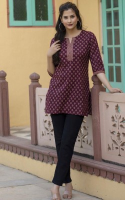 Deshopever Women Floral Print A-line Kurta(Maroon)