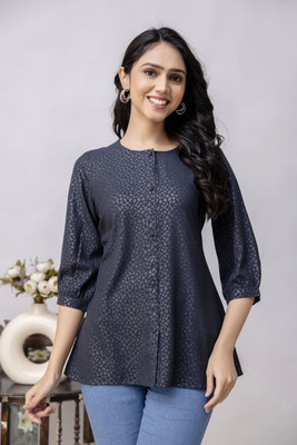 RAISHREE Women Self Design Straight Kurta(Grey)