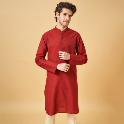 Indus Route by Pantaloons Men Solid Straight Kurta(Red)